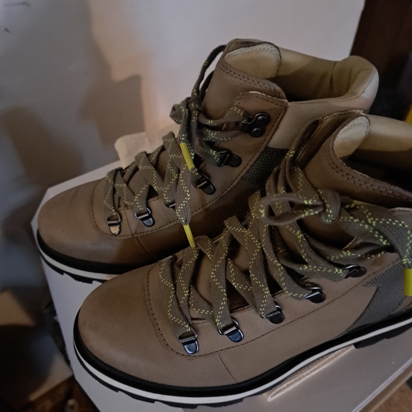 NEW SOREL women's lennox hiker waterproof boot in stone green/laurel - Picture 5 of 6